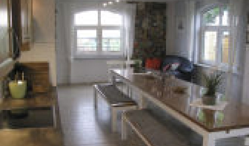 Gemeinschaftsraum mit Kamin