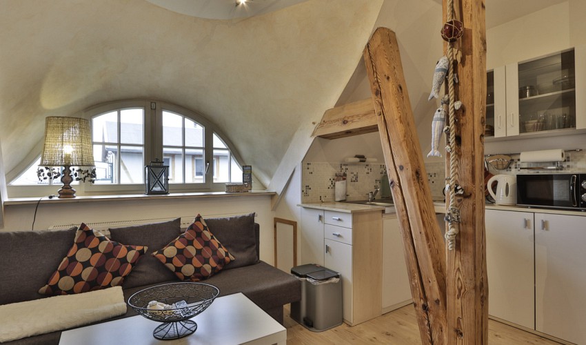 Couch und Küche im Haffblick