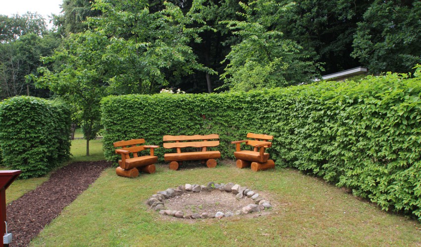 Sitzplatz an der Feuerstelle