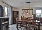 Wohnzimmer mit Kamin