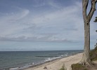 Naturstrand mit Steilküste
