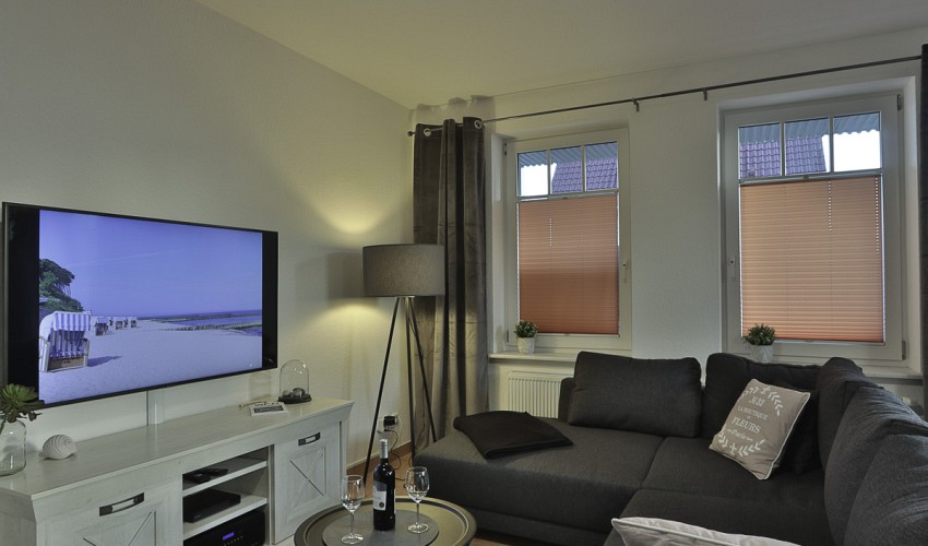 Couch mit Fernseher