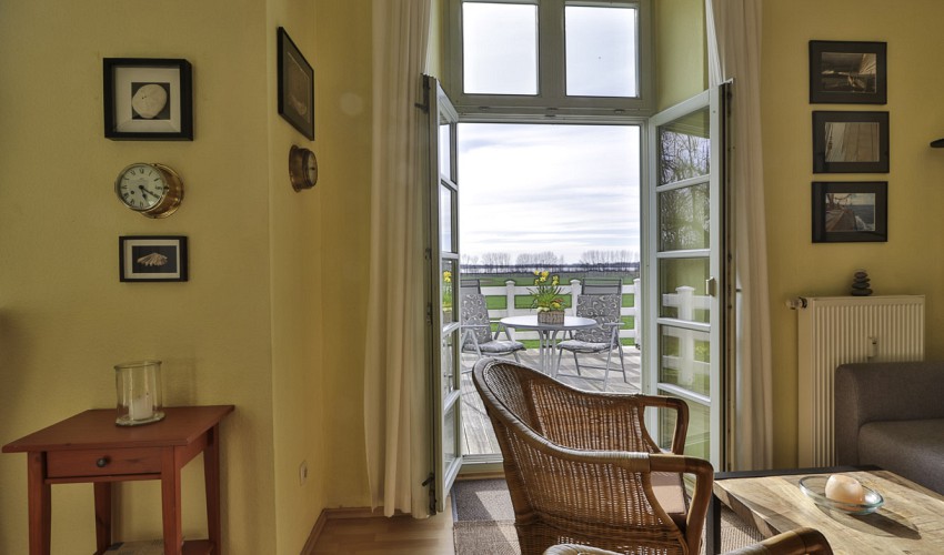 Blick zum Balkon