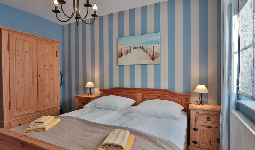 Schlafzimmer 3