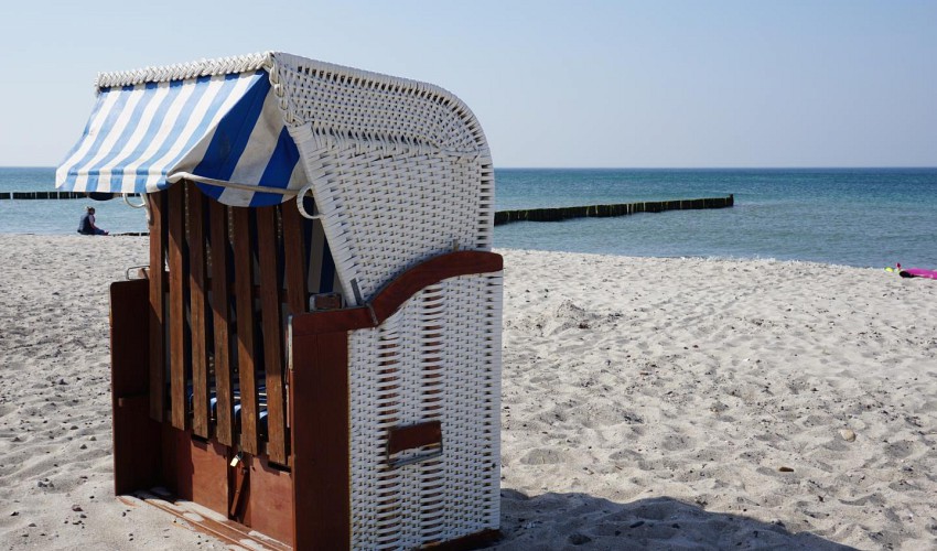 Strandkorbvermietung am Badestrand