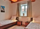 Schlafzimmer mit 2 Einzelbetten