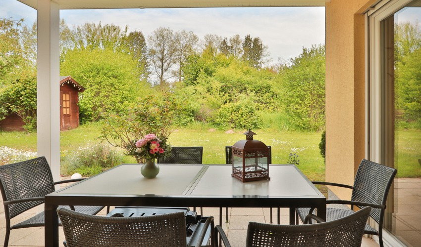 überdachte Terrasse