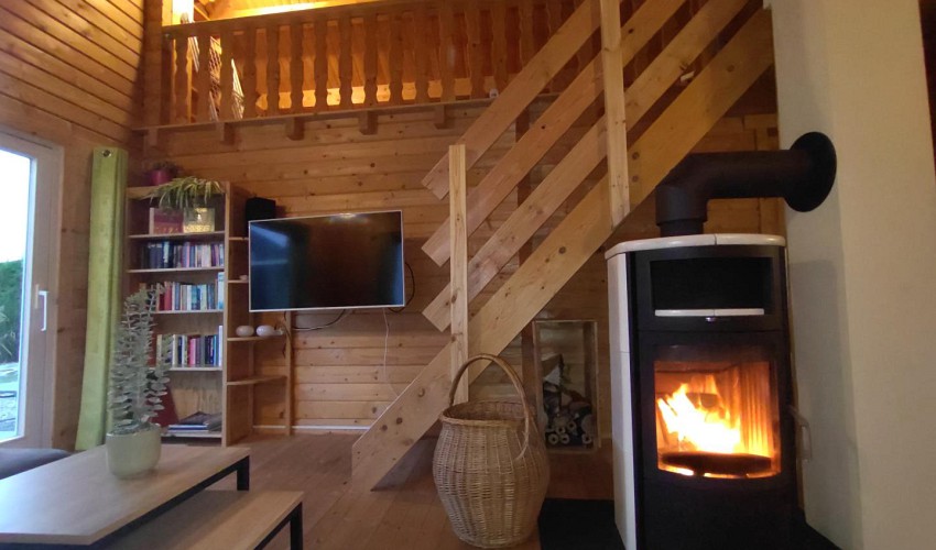 Treppe mit Kamin