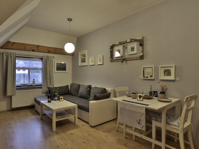 Zum Reetdachhaus am Haff  Möwennest