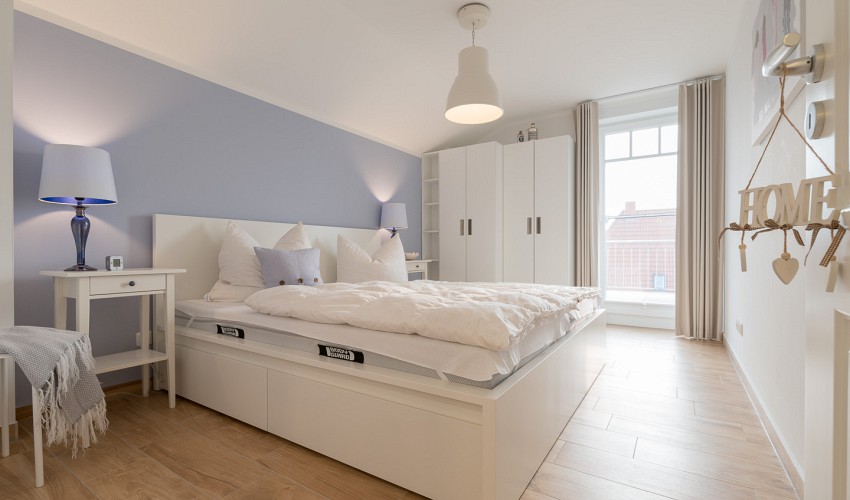 Schlafzimmer 2
