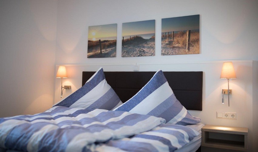 Schlafzimmer 2