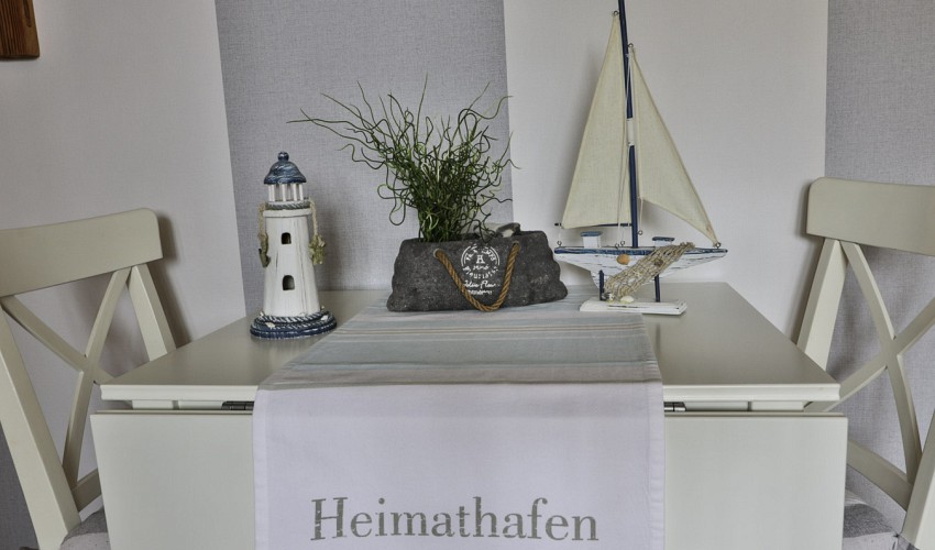 Esstisch im Haffblick