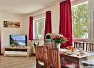 Wohnzimmer mit Kamin