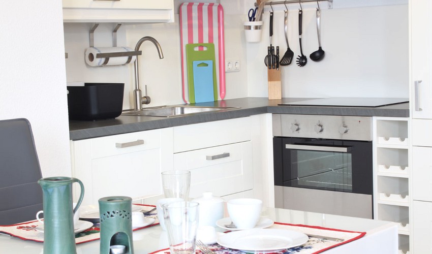 voll ausgestatte Küche