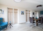Fenster mit Außenrollos