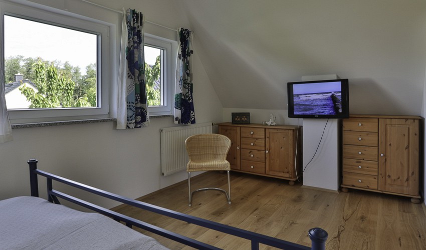 Schlafzimmer mit TV